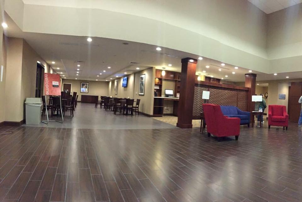 Comfort Suites Dodge City Extérieur photo